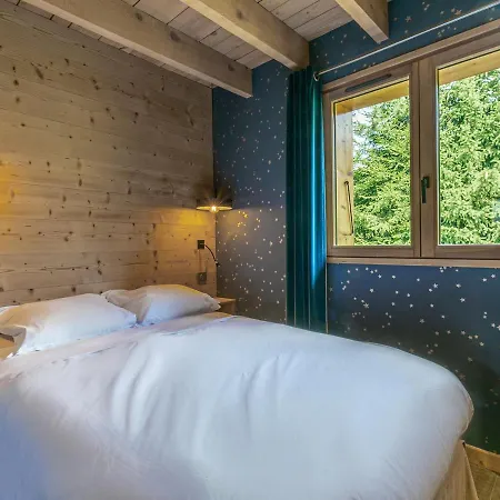 4**** La Clusaz: Sur Les Pistes, 10 Pers, Terrasse, Garage, Wifi, Linge Inclus - Fr-1-437-80 Chalet