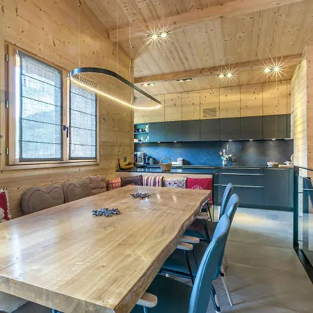 4**** La Clusaz: Sur Les Pistes, 10 Pers, Terrasse, Garage, Wifi, Linge Inclus - Fr-1-437-80
