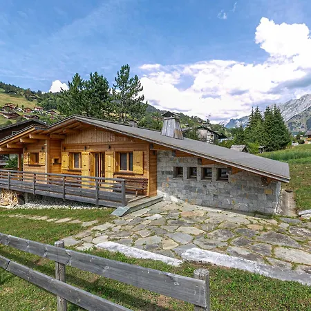 4**** La Clusaz: Sur Les Pistes, 10 Pers, Terrasse, Garage, Wifi, Linge Inclus - Fr-1-437-80 Chalet